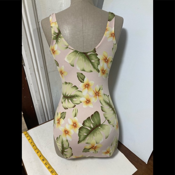 Islander size 10 - Picture 5 of 13